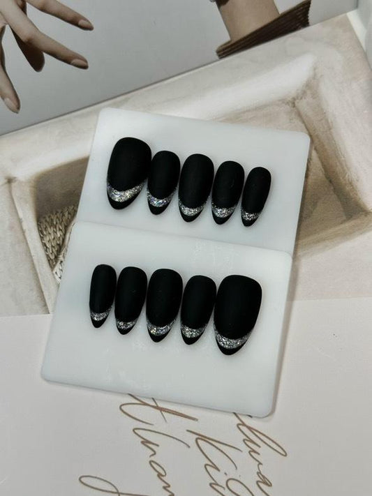 Black Matte & Sliver Glitter Tip